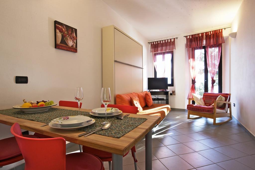 Bilocale Pieggio Apartment Oggebbio Exterior photo